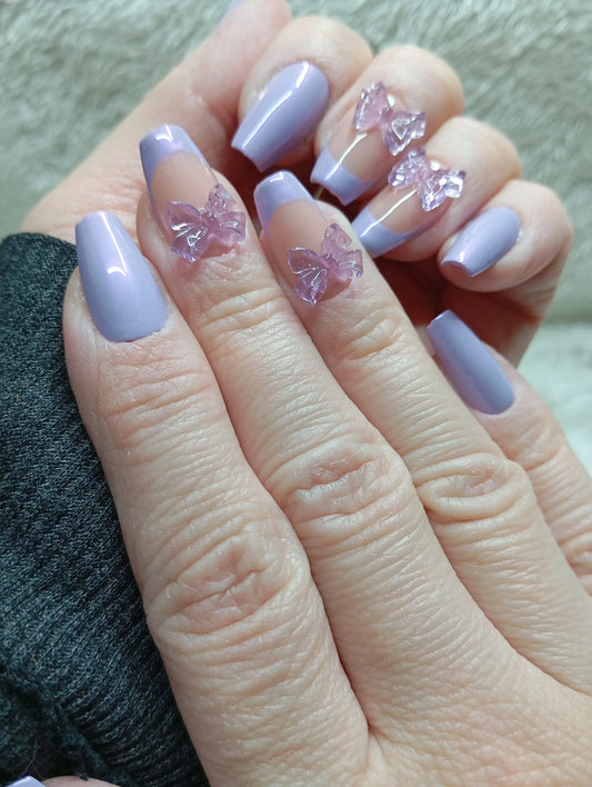 Kit Press-on Nails Lilas Papillons Holographiques