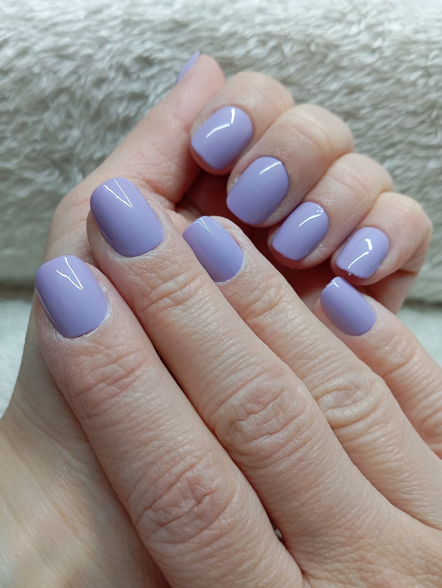 💜 Lilas Éclat – Press On Nails